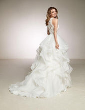 Load image into Gallery viewer, Dora