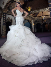 Load image into Gallery viewer, Emery