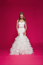 Load image into Gallery viewer, Freya